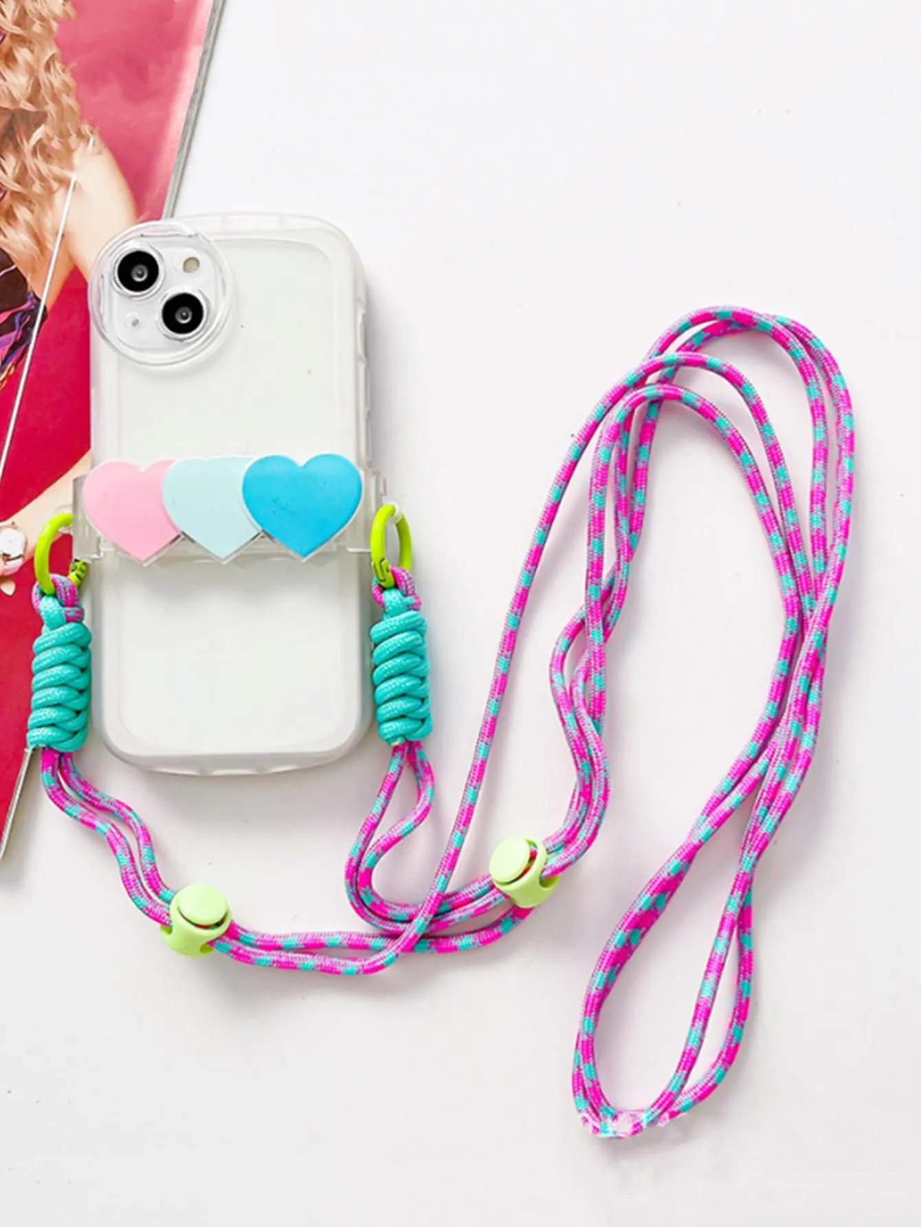 1pc Colorblock Phone Lanyard With Heart Decor Back Clip