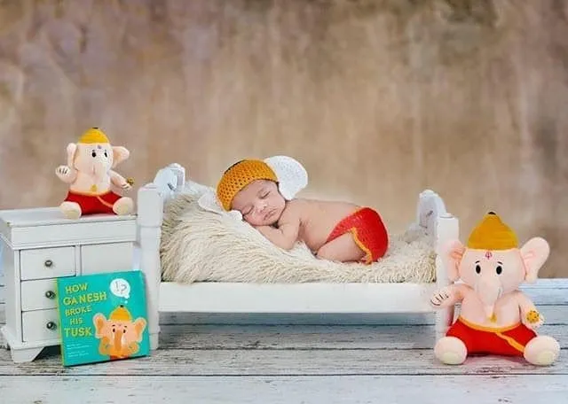 Baby Ganesh Collection - Mantra Singing Plush Toys with Book