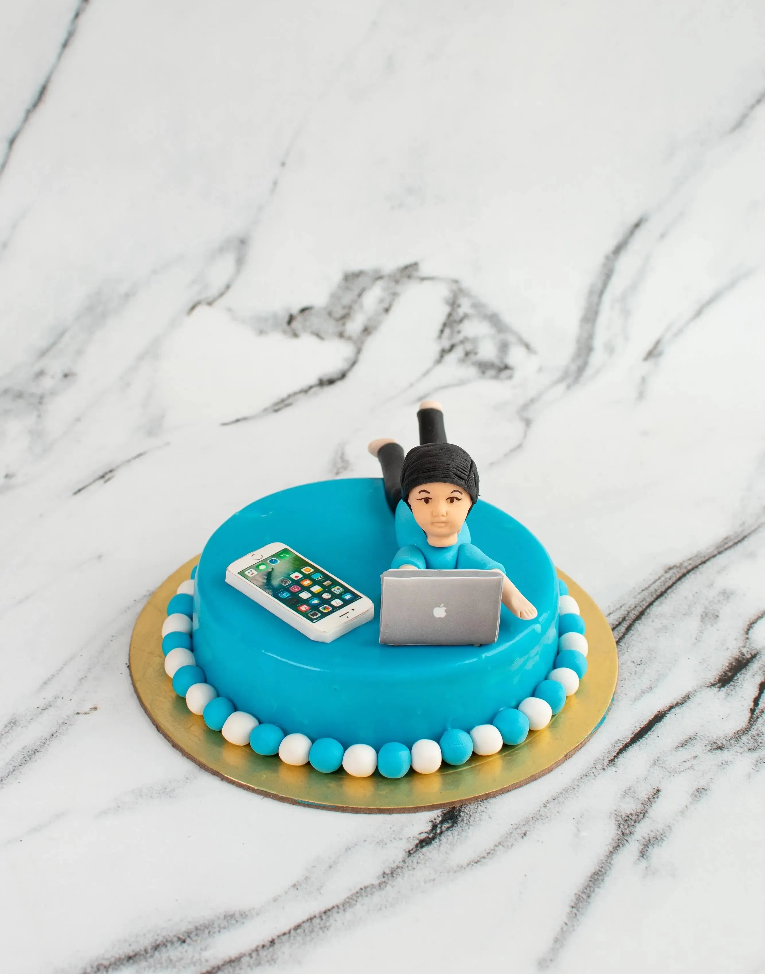 Cake for a workaholic