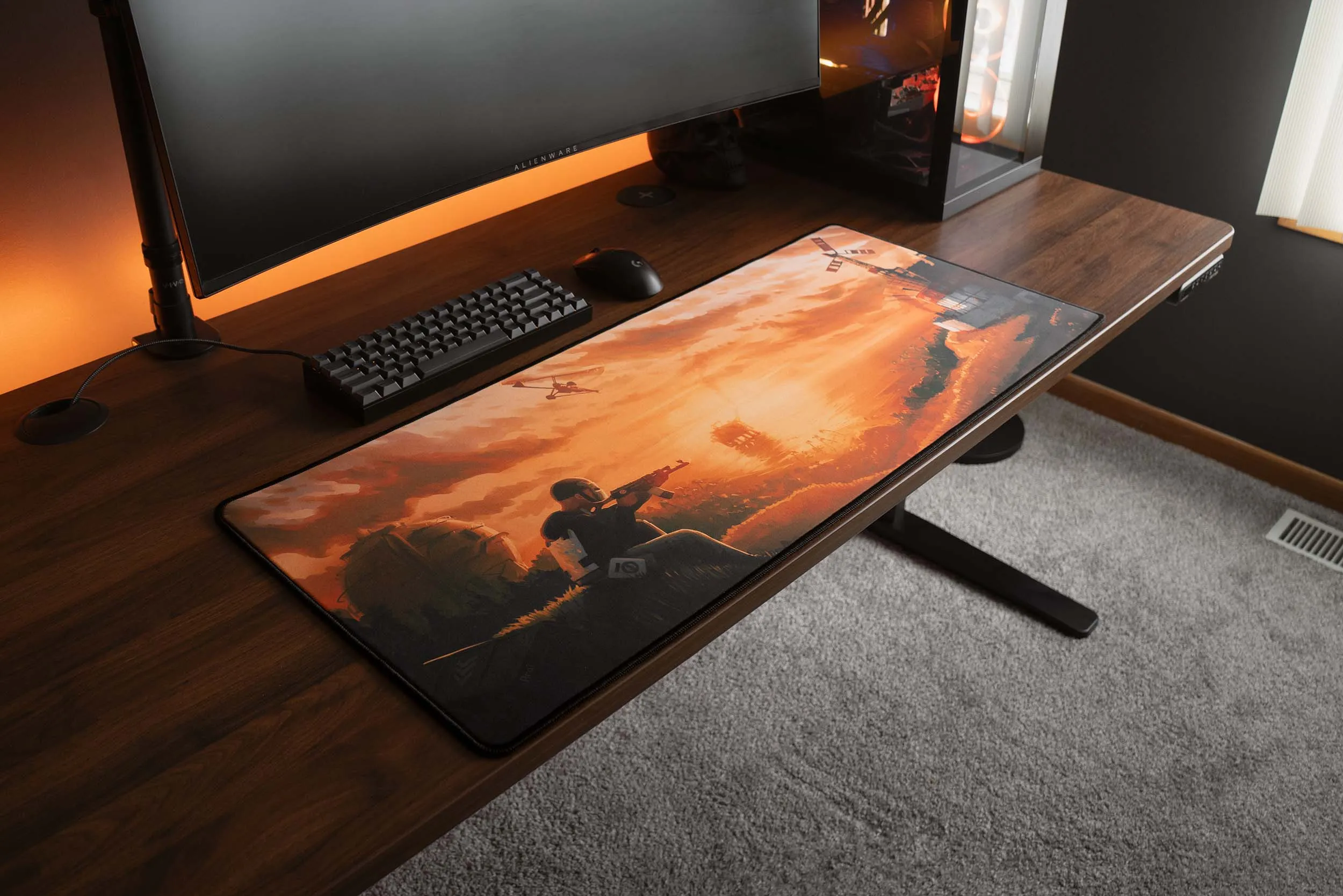 Dust Content Creator Collaboration Limited Edition Rust XL Gaming Mouse Pad