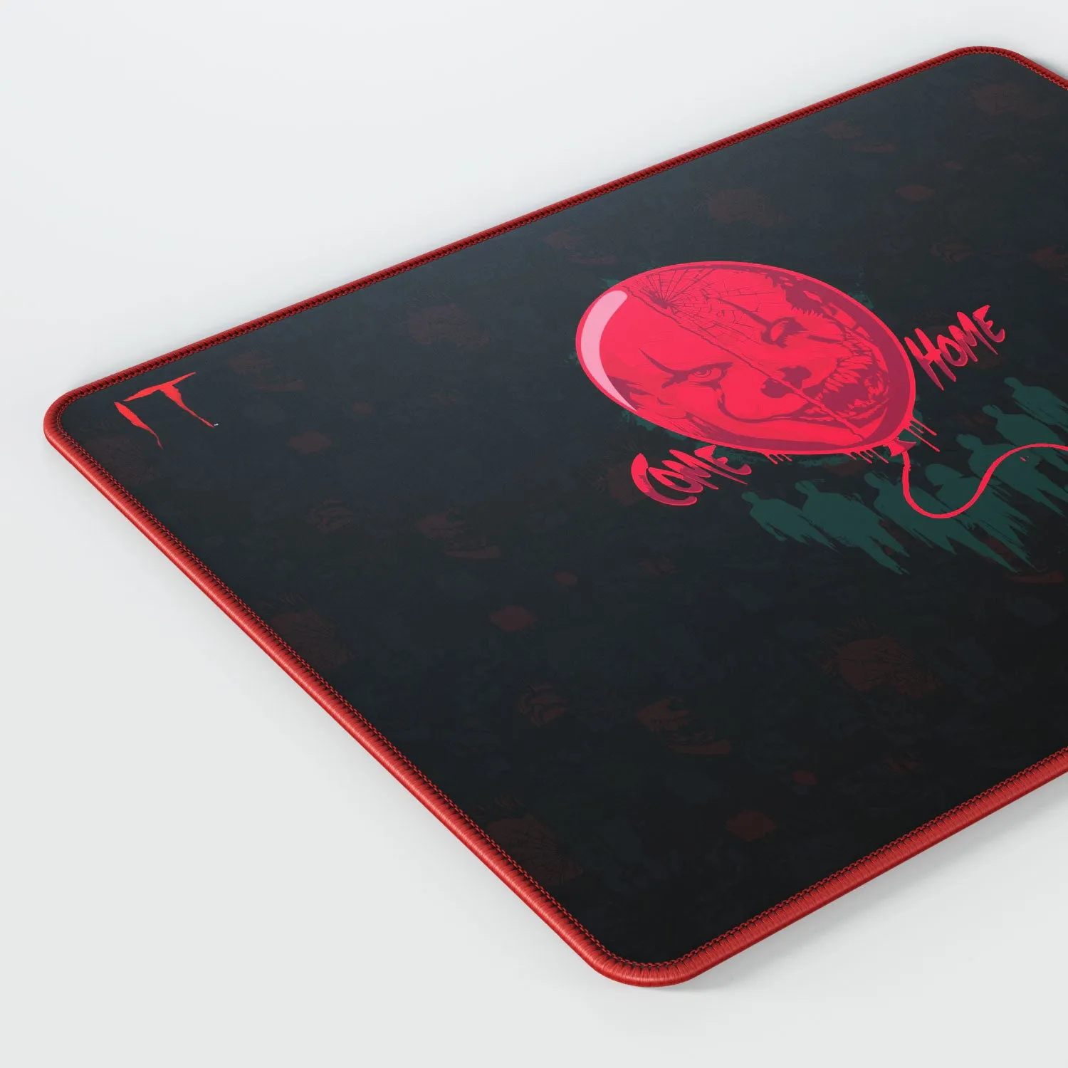 IT - COME HOME Gaming Mouse Pad