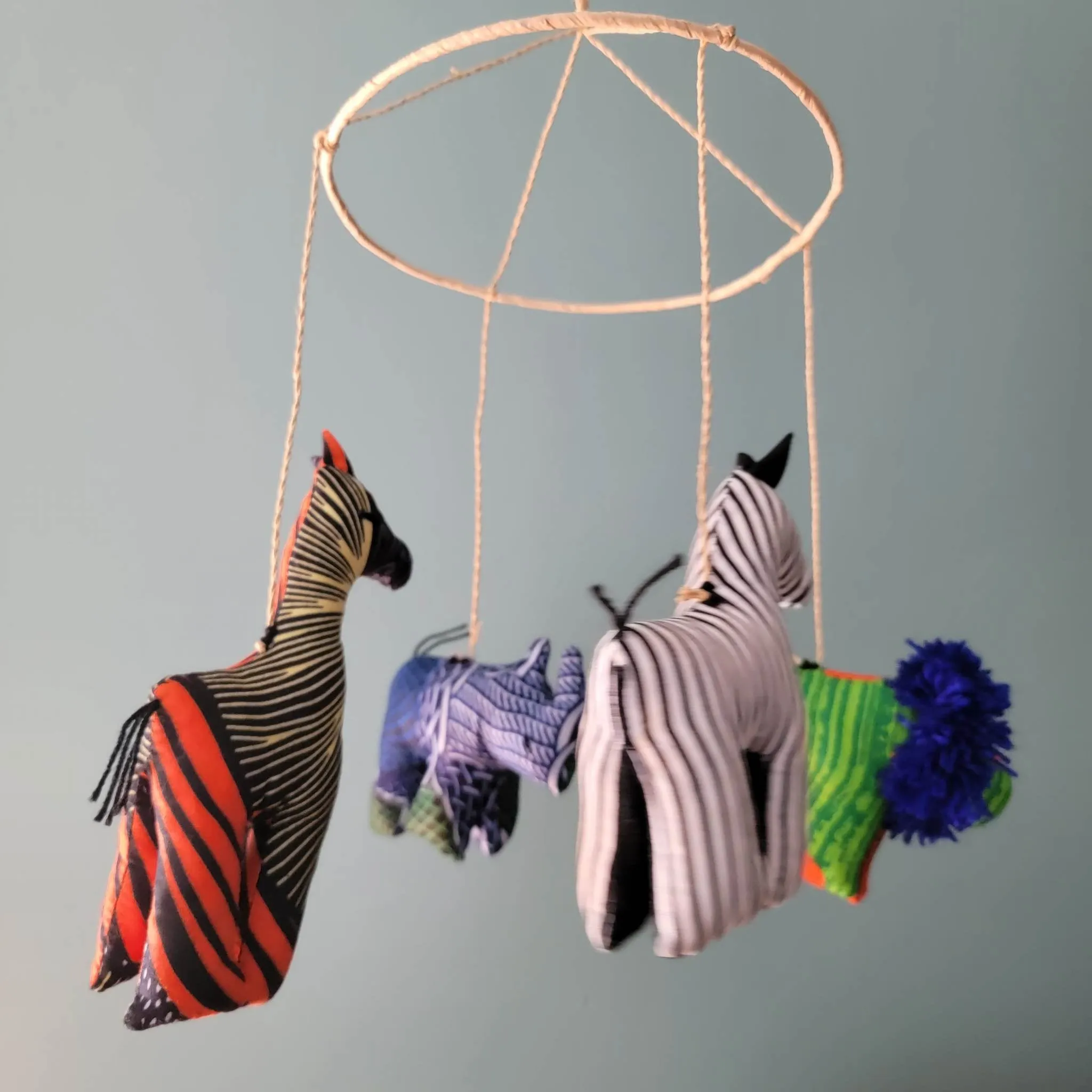 SAFARI BABY MOBILE | BABY COT MOBILE | SAFARI GIRAFFE | ELEPHANT| ZEBRA | RHINO |