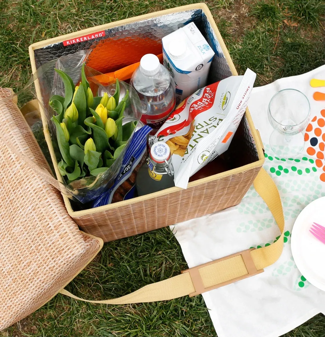 Wicker Picnic Cooler Seat